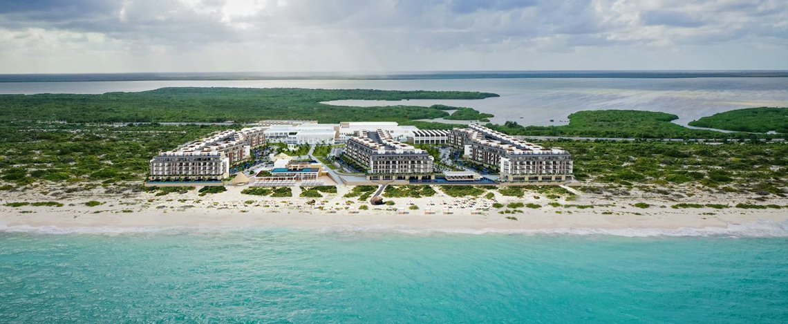 WELCOME TO MAJESTIC ELEGANCE COSTA MUJERES