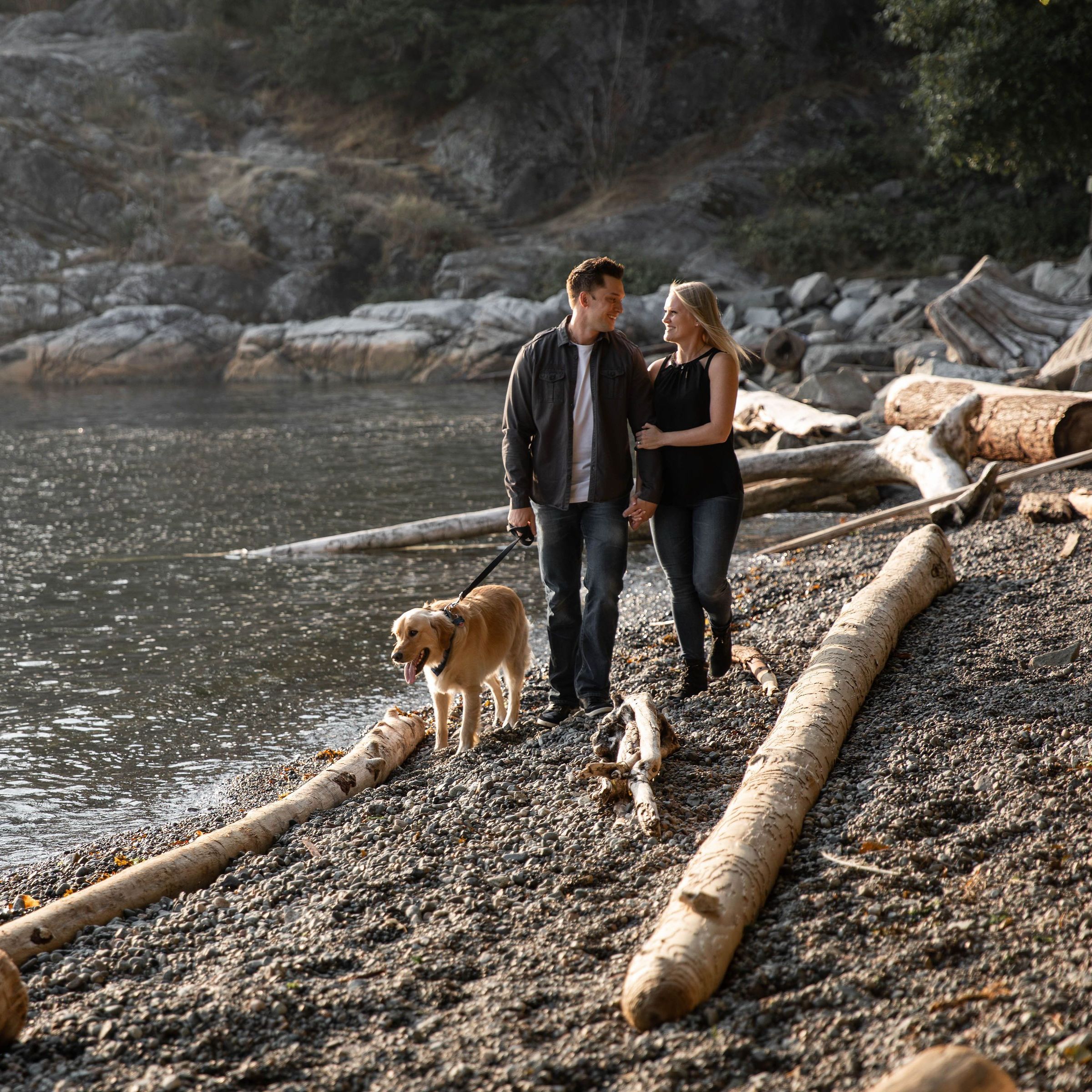 Kelly and Chad, image size:2400x2400