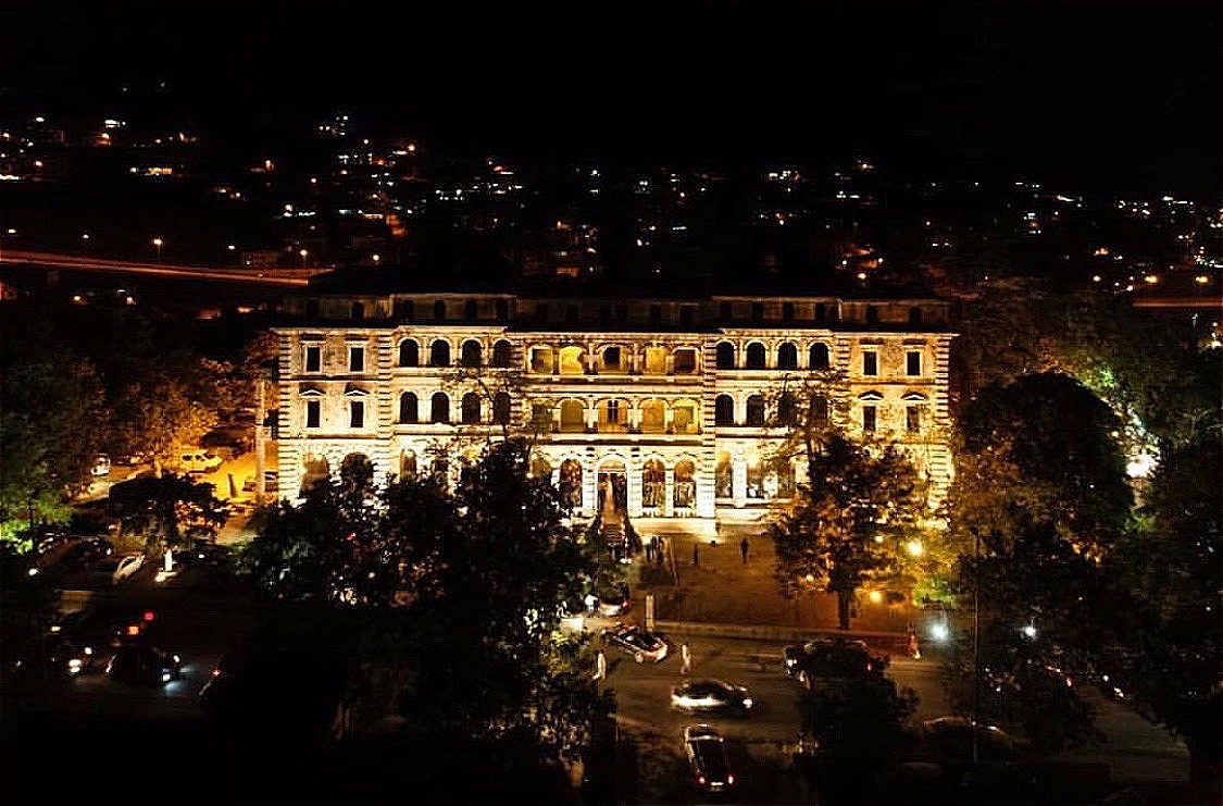 Grand Sofar Hotel