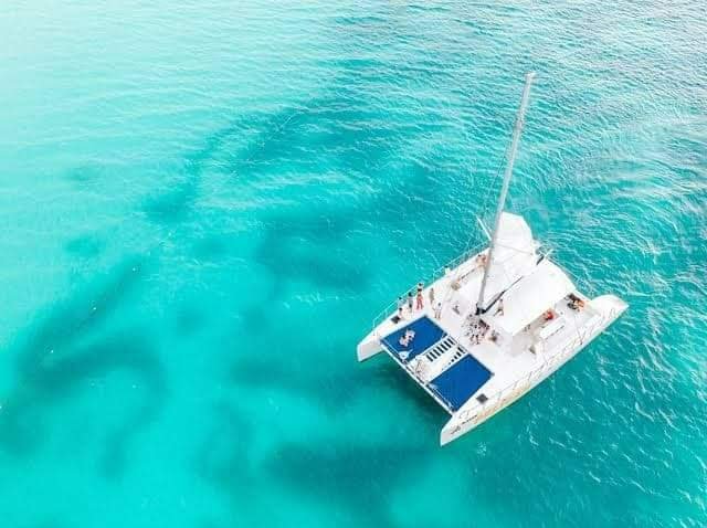 UberTours Catamaran