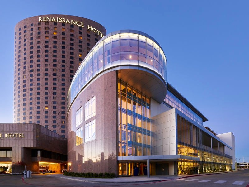 Hotel & Travel