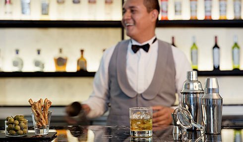 Piano Bar & Cigar Lounge