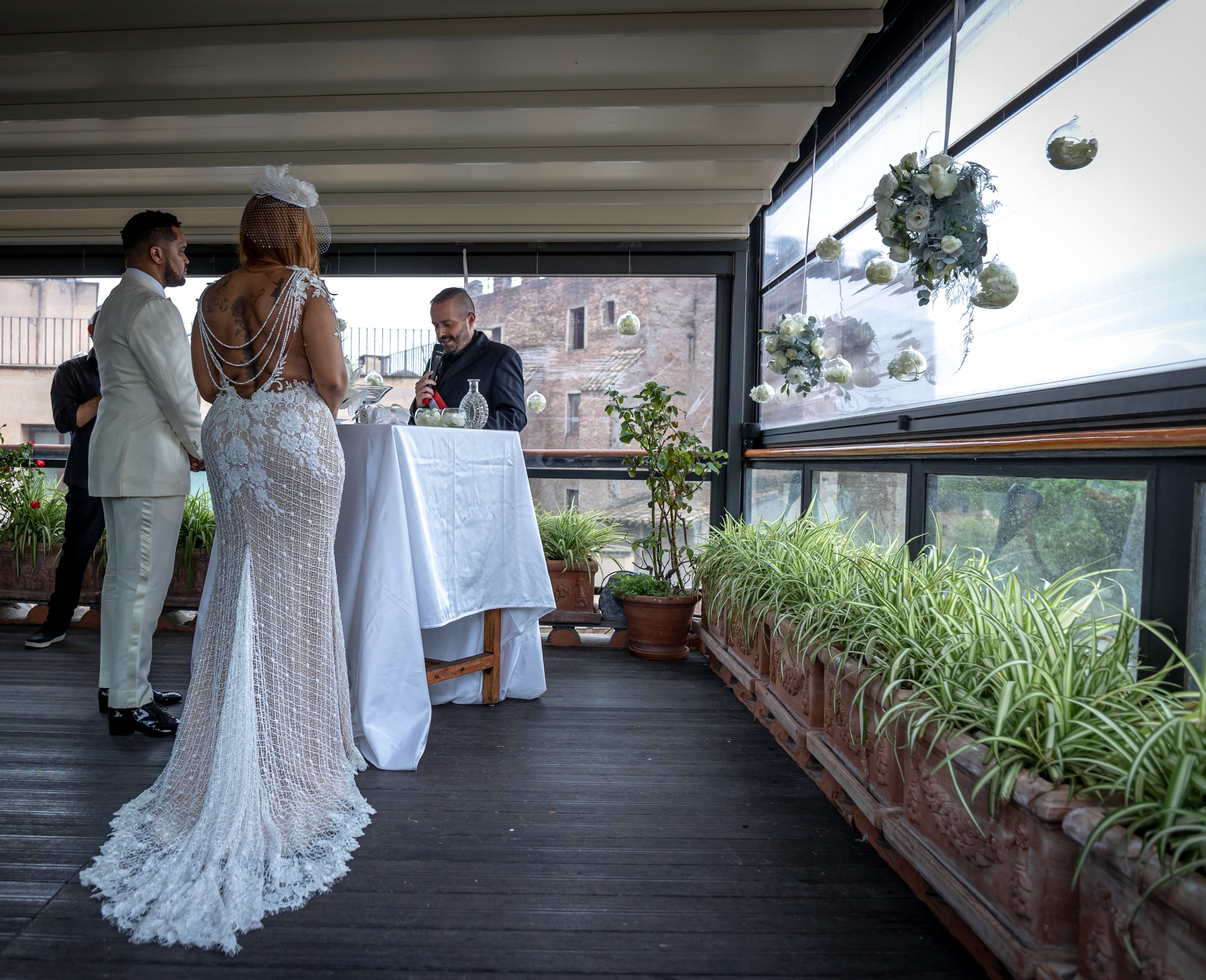 WEDDING DAY PHOTOS & VIDEOS