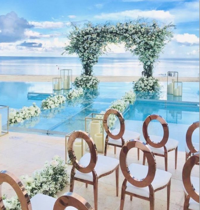 Infinity Pool