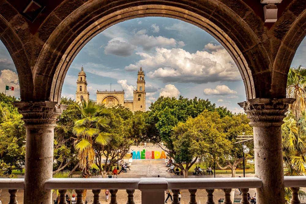 TRAVEL & ACCOMODATION