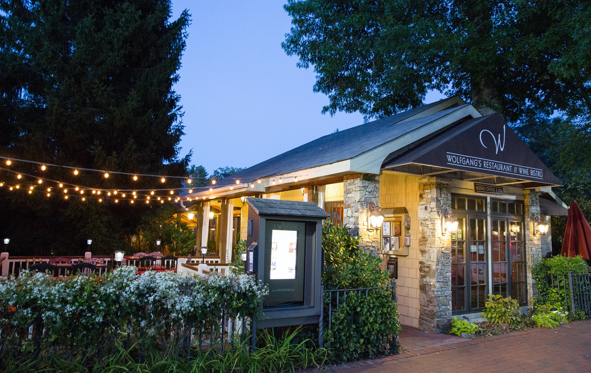 Wolfgang's Restaurant & Wine Bistro
